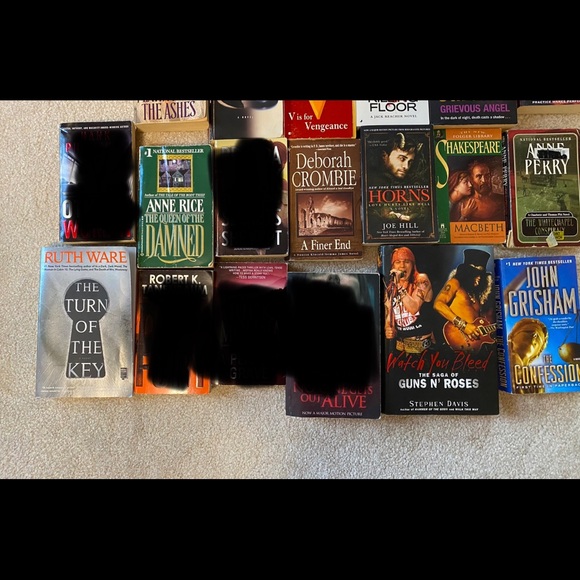 Tons of used (some even new or unread ) books!! - Picture 5 of 7